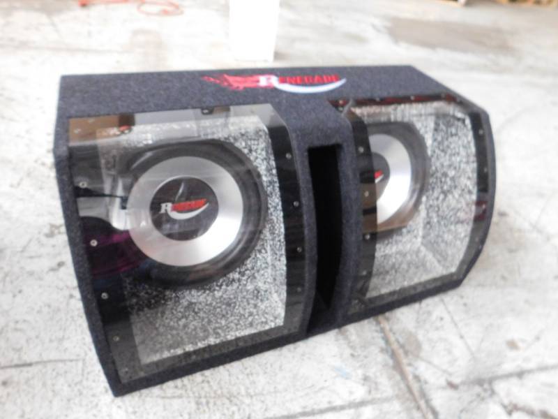 lot 24 image: Renegade GTB 2600 Dual BandPass System #1