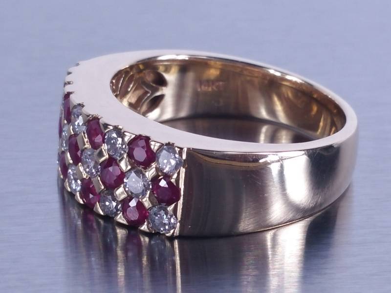 lot 2 image: Blood Ruby and Diamond Ring 14k