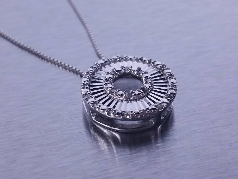 lot 46 image: Eternity Pendant in White Gold