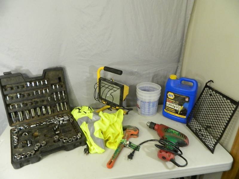 lot 76 image: Sockets, Drill, Light, and More