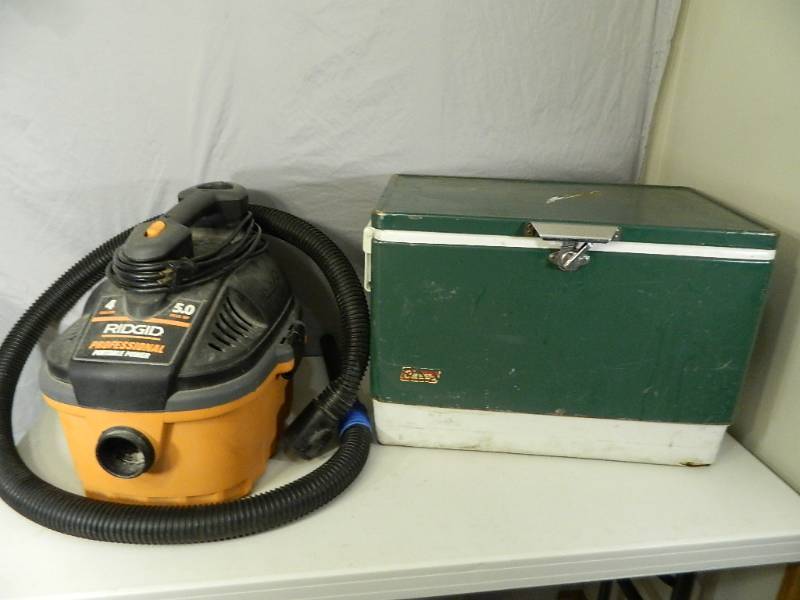lot 78 image: Ridgid Shop Vac and Cooler