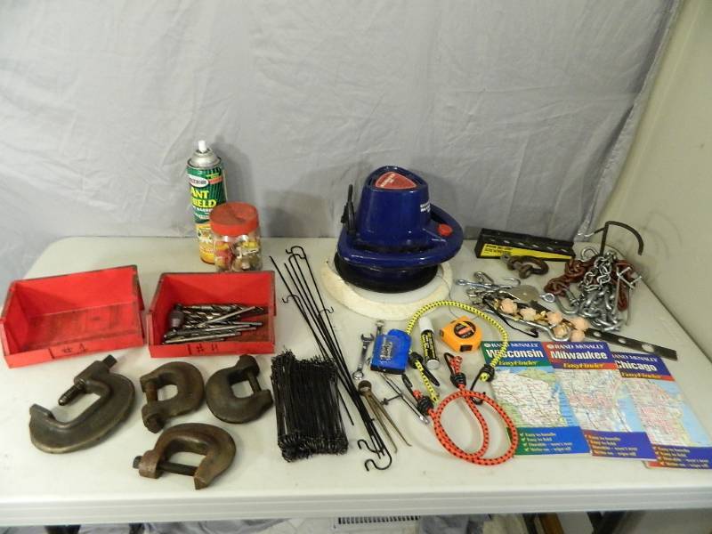 lot 86 image: Clamps, Buffer, Hardware, Etc