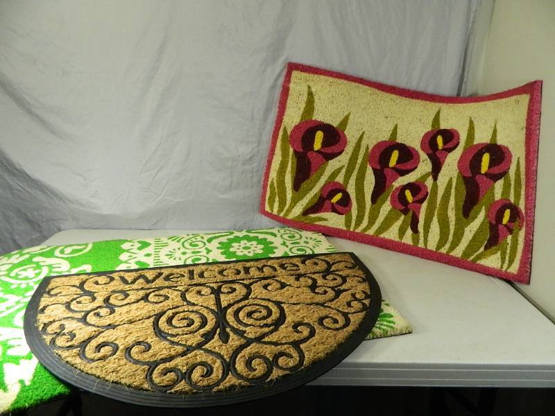 lot 127 image: 3 New Outdoor Rugs  Welcome Mats