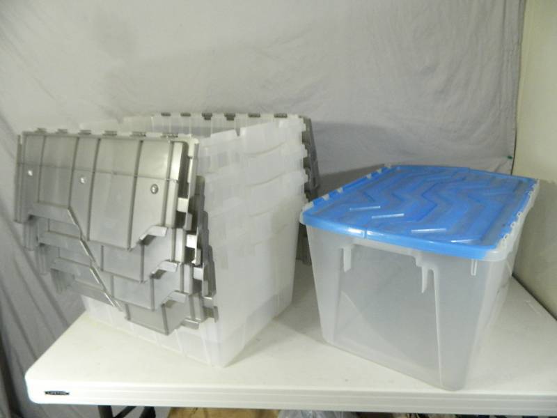 lot 171 image: 5 Totes with Lids