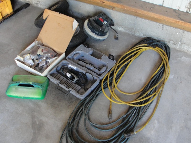 lot 12 image: MISC. LOT