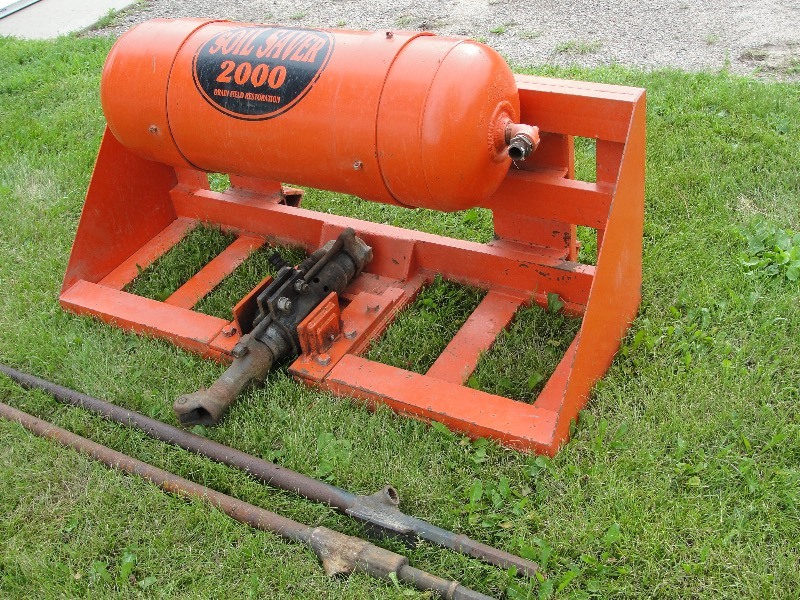 lot 4 image: SOIL SHAKER SEPTIC DRAINFIELD RESTORATION UNIT