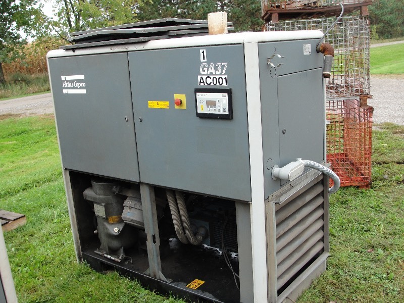 ATLAS COPCO AIR COMPRESSOR