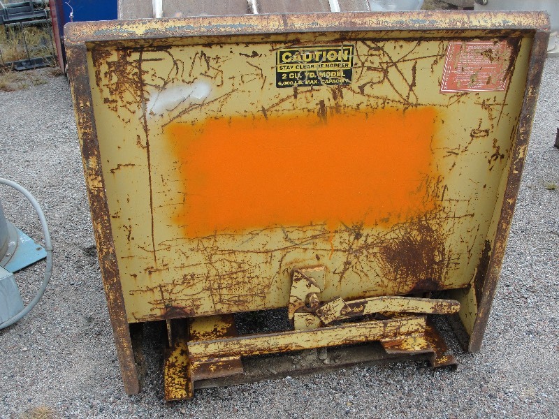 FORKLIFT DUMPING DEVICE