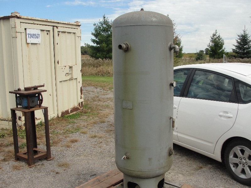 AUXILLARY AIR-TANK
