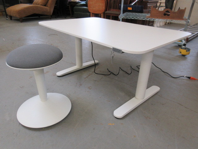 lot 320 image: IKEA ELECTRIC LIFT TABLE & STOOL