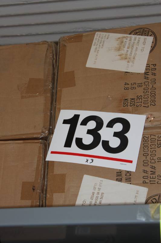 lot 133 image: 54 Nesting Snowman Box Set