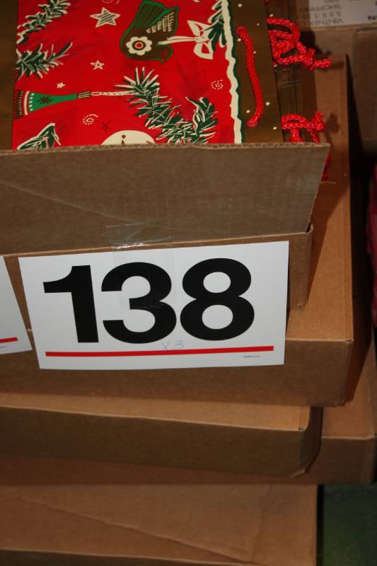lot 138 image: 90 Red & Gold Gift Bags with Handles