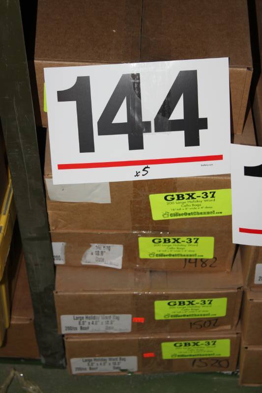 lot 144 image: 1000 Large Holiday Word Cello Bags