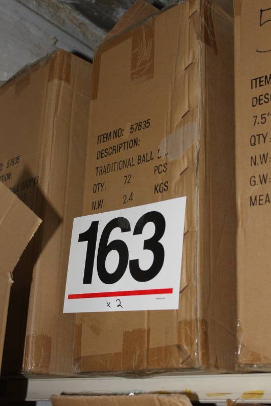 lot 163 image: 144 Pacific Rim 7-12 Red, Green & Gold Ball Drop Ornaments in Retail Packaging