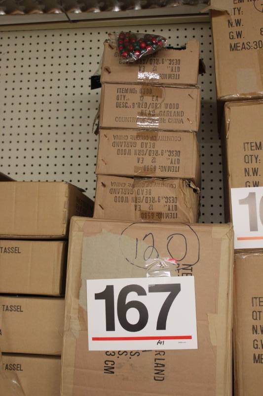 lot 167 image: 120 Pacific Rim 9 Red & Green Wood Bead Garland in Retail Packaging