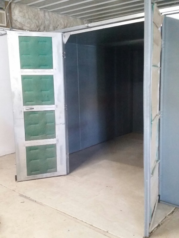 lot 1 image: Standard Tools & Equipment Professional Paint Booth