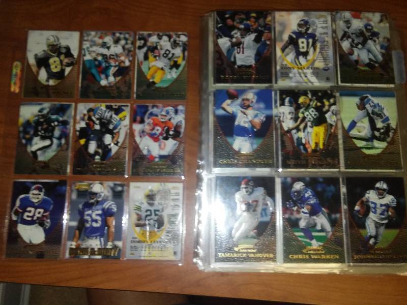 NFL football cards 400 1997 players action-packed embossed thick cards amazing