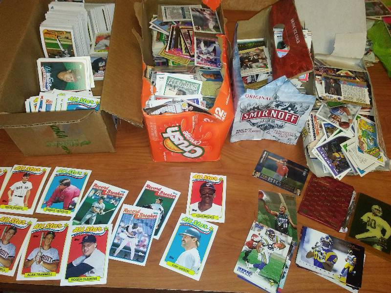 Thousands of NFL MLB NBA card mixture - Grab Bag