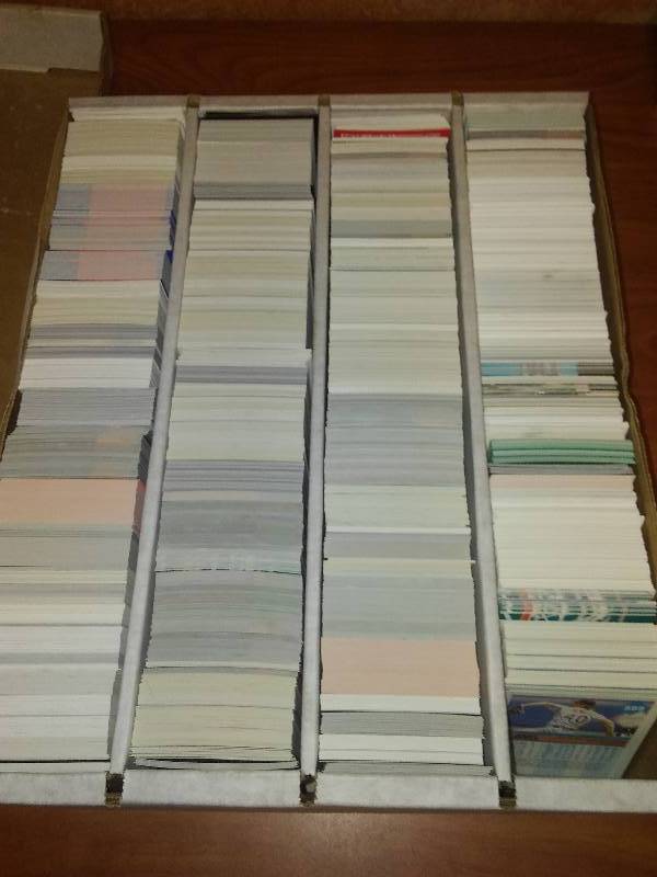 3000 assorted cards MLB, NBA, NFL