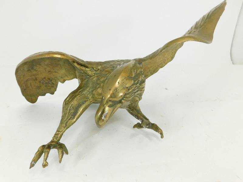 lot 13 image: Brass Eagle