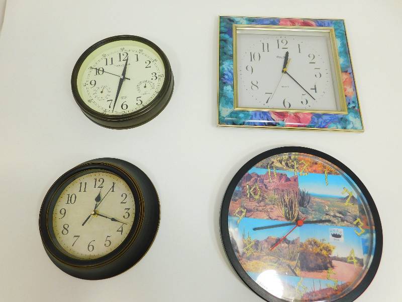 lot 62 image: Four Battery Operated Clocks