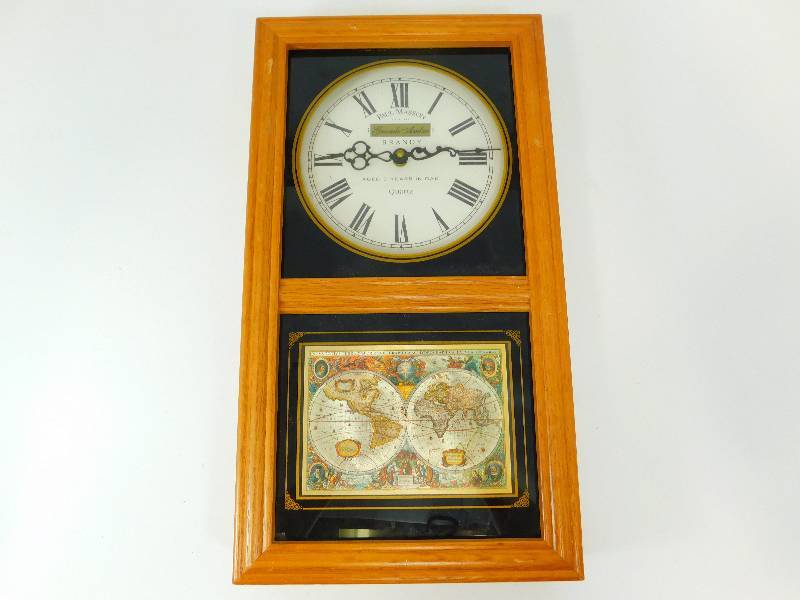 lot 68 image: Paul Masson Battery Operated Grande Amber Brandy Quartz Clock