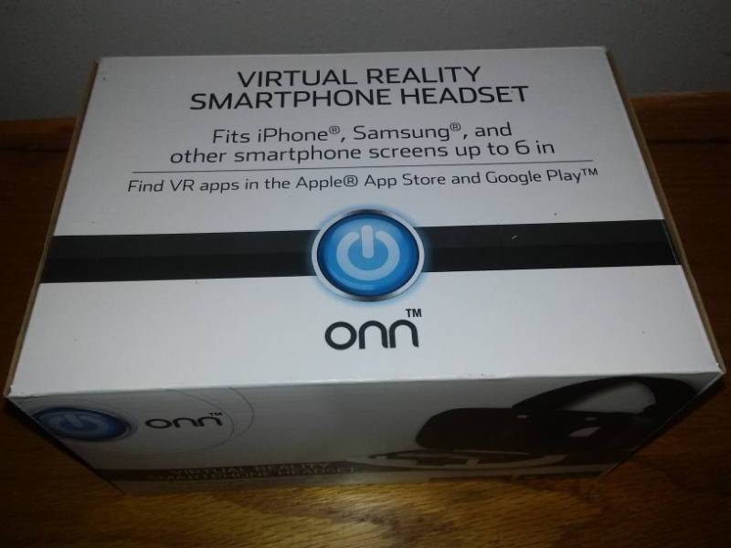 lot 329 image: New in box ONN virtual reality smartphone headset