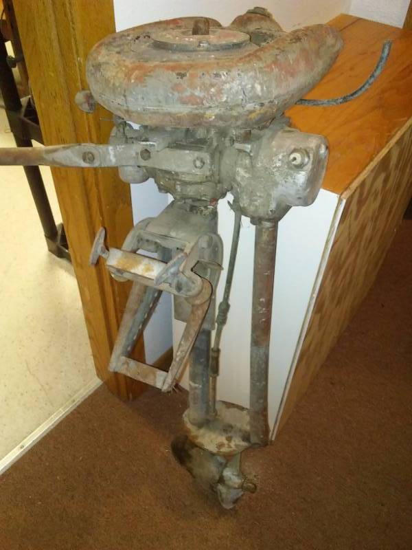 lot 366 image: Sears Roebuck vintage outboard motor
