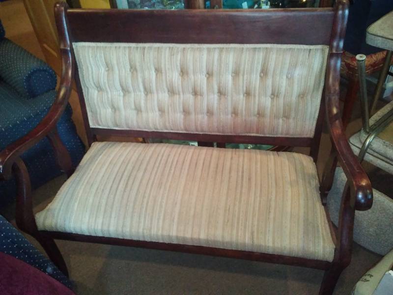 lot 400 image: Wooden bench loveseat very nice