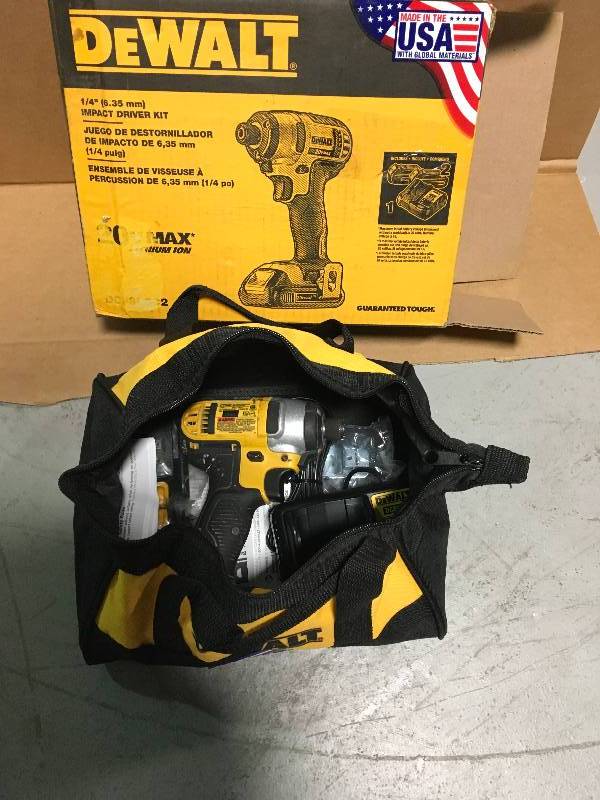 Dewalt 20-Volt MAX Lithium-Ion Cordless 14 in. Impact Driver with (2) Batteries 1.5Ah, Charger and Contractor Bag Used in working condition