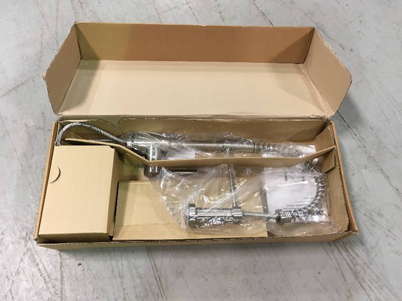 BLANCO Meridian Single-Handle Pull-Down Sprayer Kitchen Faucet in Satin Nickel in good conditions