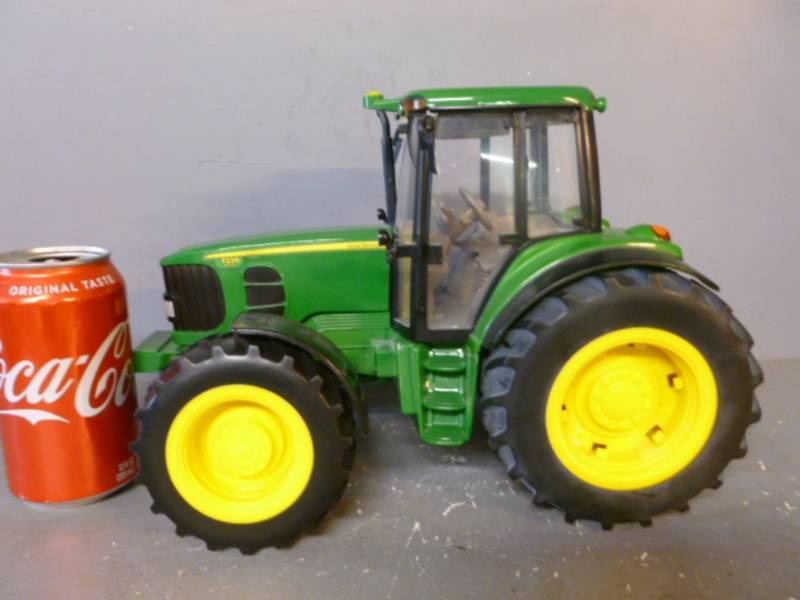 Ertl - John Deere Tractor