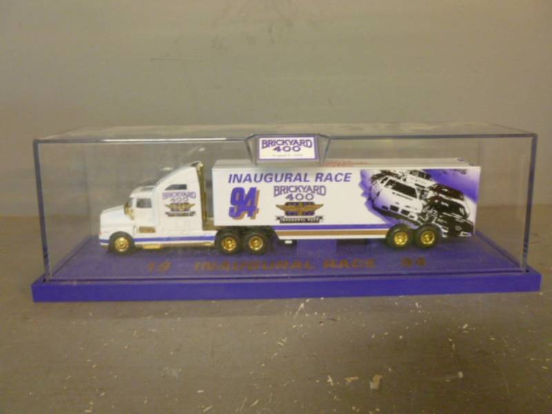 Die Cast Metal Truck