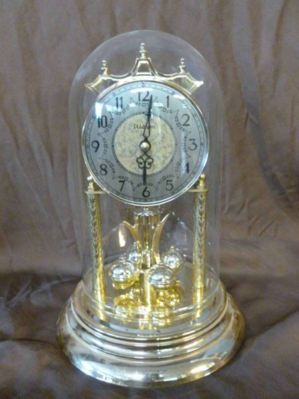 Anniversary Clock
