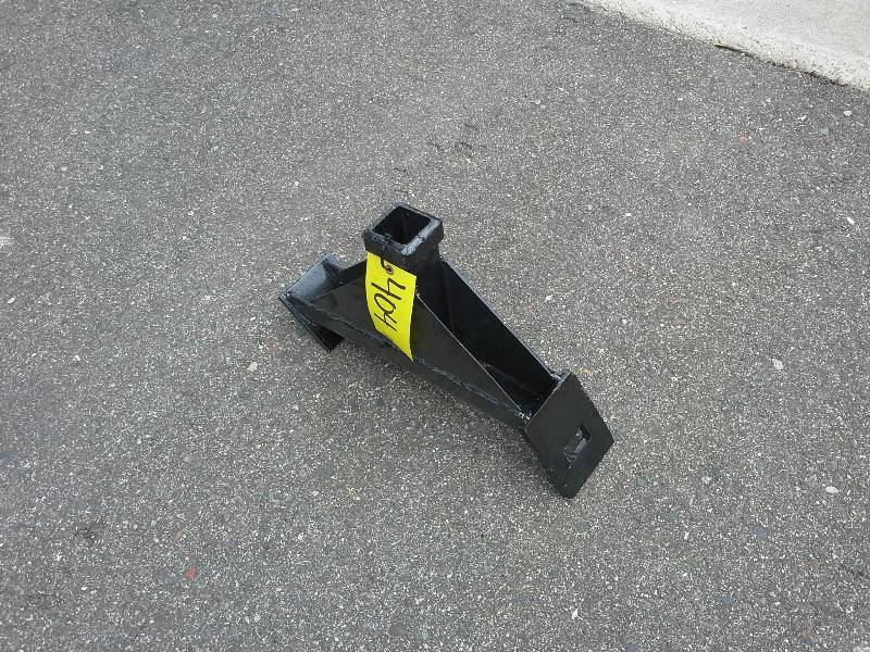 Receiver Hitch for Skid Steer Quick Attach