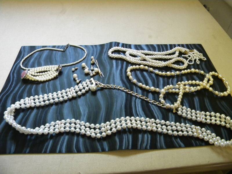 Pearl-type Jewelry