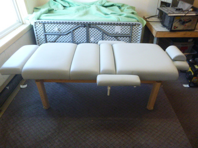 lot 5 image: EarthLite Calistoga Portable Salon Table
