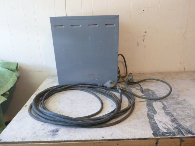 lot 11 image: L.B. White Gas Line Heater