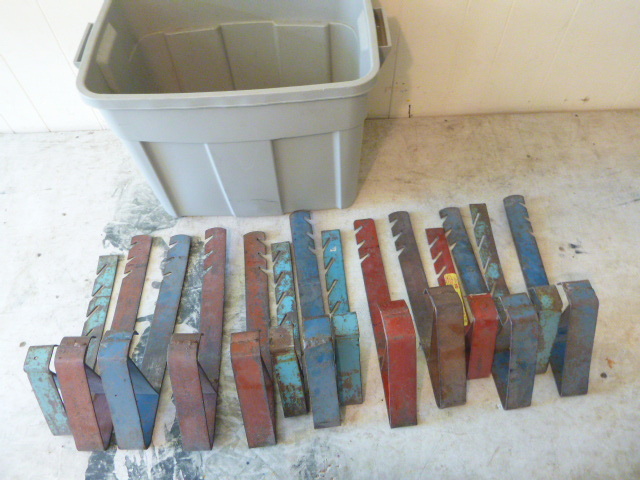 lot 13 image: 13 Cleats for Shingling