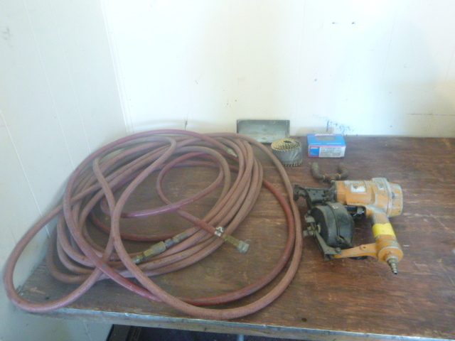 lot 22 image: Bostitch Nailer