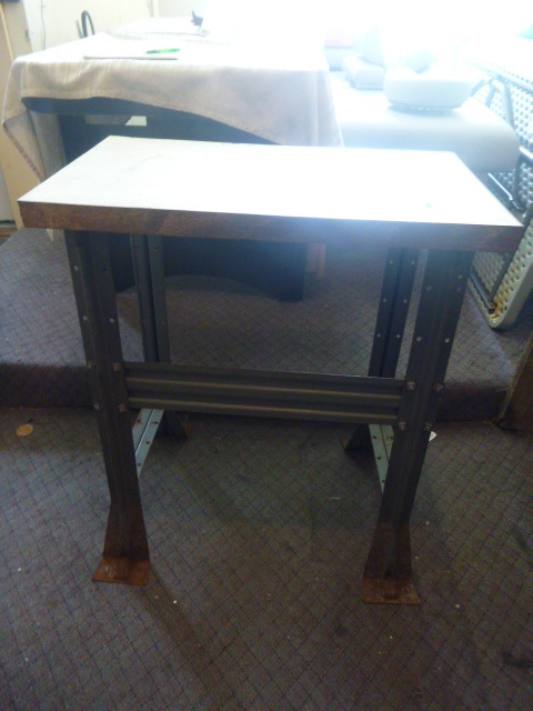 lot 37 image: Homemade Work Bench