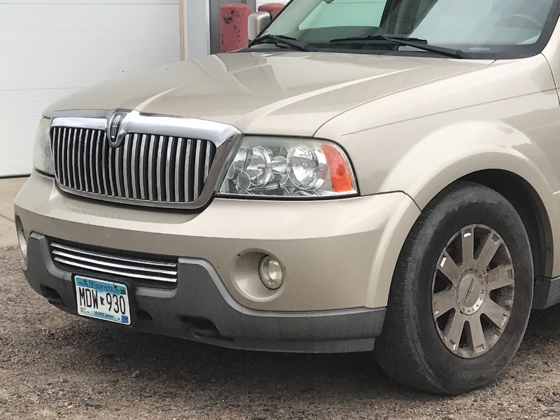 2004 Lincoln Navigator