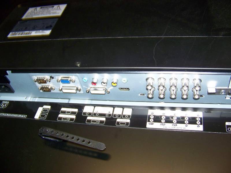 lot 3 image: 65, Samsung, High Definition (1080p), Commercial Grade, LCD Monitor  Display