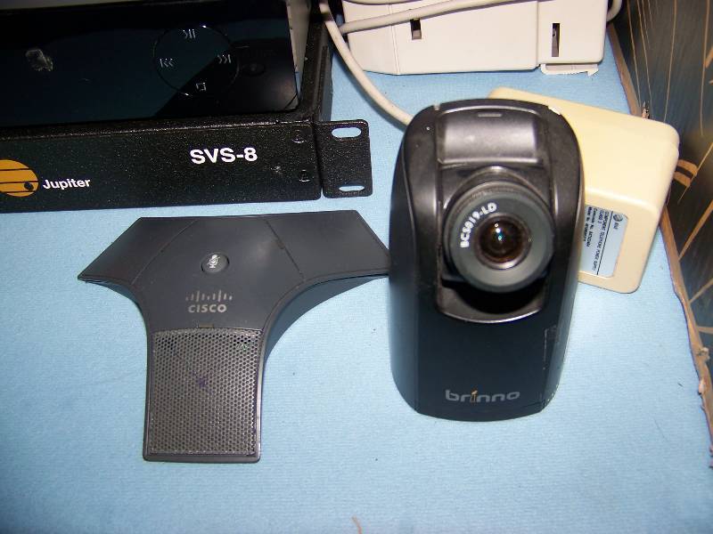 lot 118 image: Miscellaneous lot of Audio  Video items for PARTS  REPAIR