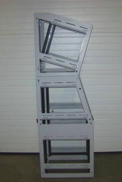 lot 79 image: Middle Atlantic, Professional, 3-Section, Editing  Audio Video (AV) Equipment Rack