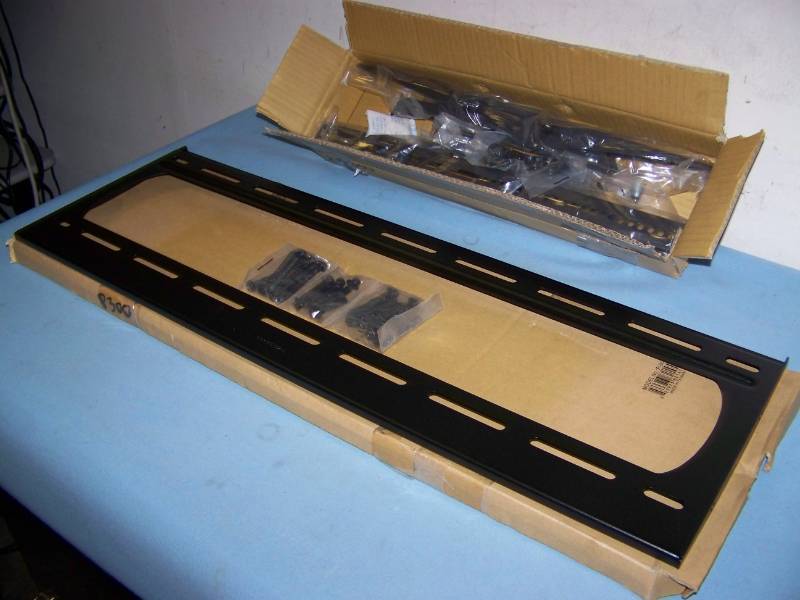 lot 16 image: Wall Mount for Flat Panel TVs  Monitors  Displays