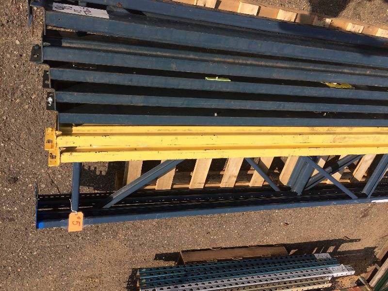 lot 5 image: T-Bolt pallet rack