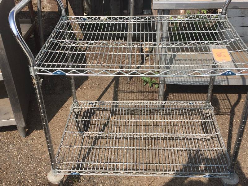lot 29 image: Metro cart