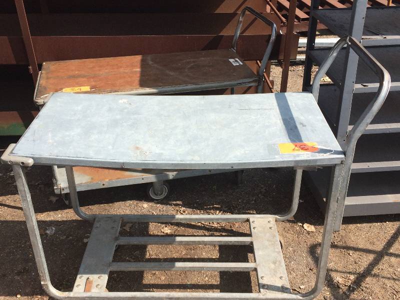 lot 37 image: Galvanized cargo cart