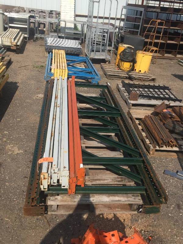 lot 12 image: Ridg-U-Rak pallet rack